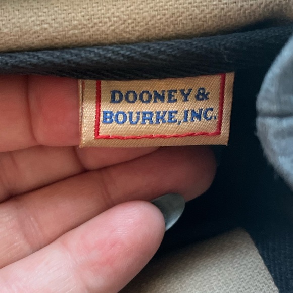 Vintage 1990’s Dooney and Bourke Signature Monogram Canvas & Leather Satchel - Picture 13 of 15